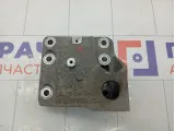 Кронштейн двигателя правый Porsche Cayenne 9481152042R