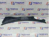 Решетка под лобовое стекло (Жабо) левая Porsche Cayenne 7L5819403F