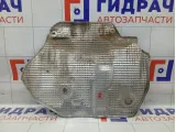 Экран тепловой моторного отсека левый Porsche Cayenne 7L0825615