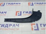 Накладка фары под капотом правая Porsche Cayenne 7L5805286E