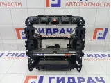 Рамка магнитолы Porsche Cayenne 7L5857093