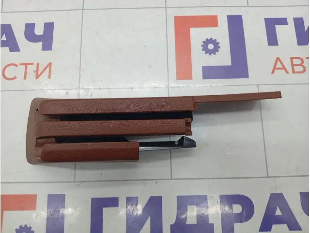Накладка сиденья передняя правая Porsche Cayenne 7L0881480