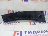Накладка торпедо дефлектор обдува лобового стекла левый Porsche Cayenne 7L5858365
