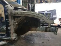 Лонжерон передний правый Porsche Cayenne