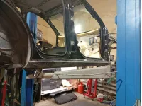 Порог со стойкой правый Porsche Cayenne