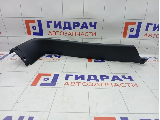 Обшивка багажника левая Porsche Cayenne 7L5867587