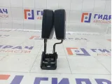 Ответная часть ремня безопасности центральная, правая Porsche Cayenne 7L0857822B