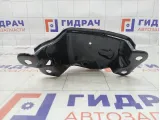 Кронштейн крепления сидений задний левый Porsche Cayenne 7L5885153