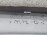 Обшивка багажника правая Porsche Cayenne 7L5867712