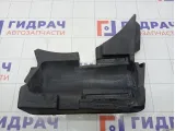 Шумоизоляция пола под водительским сиденьем Porsche Cayenne 7L5863895B