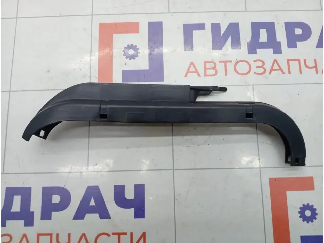 Канал для кабеля Porsche Cayenne 7L0971341R