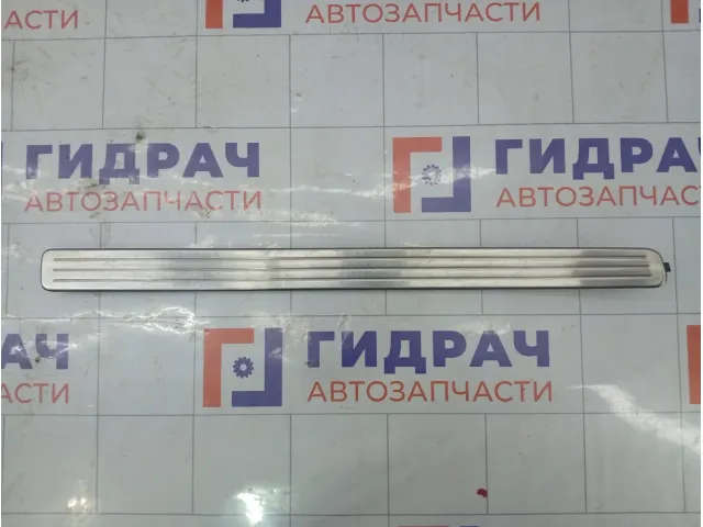 Накладка порога внутренняя передняя правая Porsche Cayenne 7L0853656C