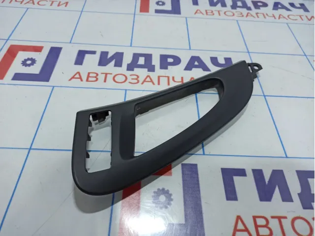 Накладка ручки внутренней передней левой Porsche Cayenne (92A) 958555247015Q0