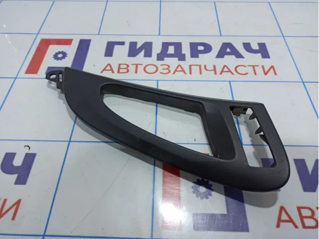 Накладка ручки внутренней передней правой Porsche Cayenne (92A) 958555248015Q0