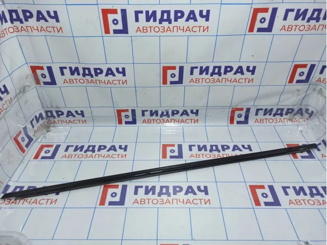 Накладка стекла переднего левого Porsche Cayenne (92A) 958559475027Z7