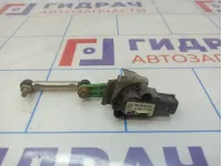 Датчик регулировки дорожного просвета передний правый Porsche Cayenne (92A) 7P0616214