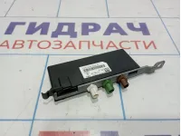 Антенна левая Porsche Cayenne (92A) 7P5035225C