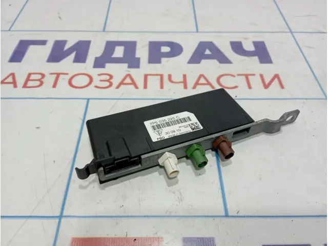 Антенна левая Porsche Cayenne (92A) 7P5035225C