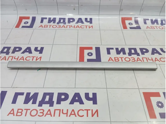 Накладка декоративная на торпедо правая Porsche Cayenne (9PA) 955552451009Z4
