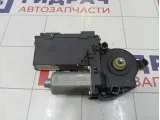 Моторчик стеклоподъемника передний правый Porsche Cayenne (9PA) 7L0959702G