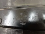 Накладка декоративная подкапотная правая Porsche Cayenne (9PA) 7L5806584