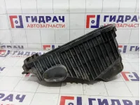 Корпус воздушного фильтра нижняя часть левый Porsche Cayenne (9PA) 95511002100