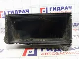 Корпус воздушного фильтра нижняя часть левый Porsche Cayenne (9PA) 95511002100