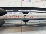 Решетка в передний бампер центральная Porsche Cayenne (9PA) 7L5807683A