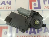 Моторчик стеклоподьемника задний правый Porsche Cayenne (9PA) 3D0959794F