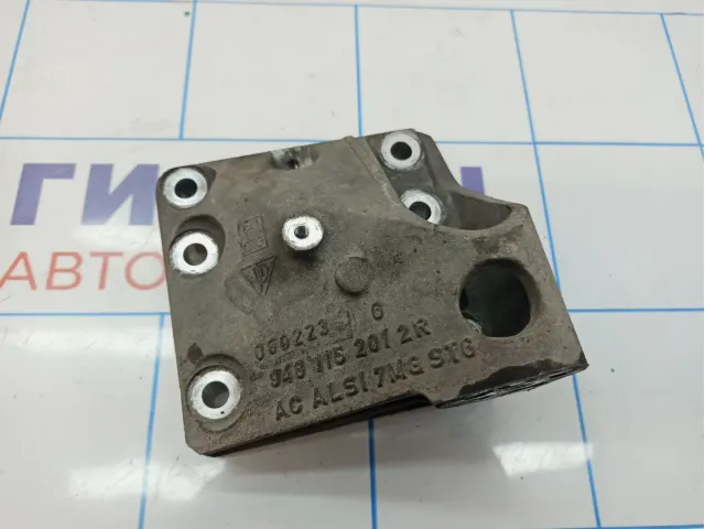 Кронштейн двигателя правый Porsche Cayenne (9PA) 94811520103