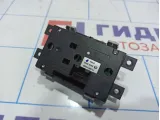 Кнопка переключения режимов подвески Porsche Cayenne (9PA) 95561315700