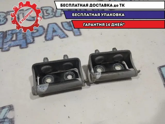 Петля двери багажника Nissan Qashqai +2 90400EY10A