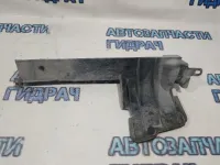 Воздуховод радиатора левый Nissan Qashqai +2 62823BR20A