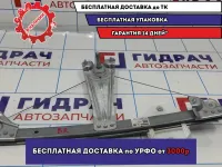 Стеклоподъемник задний левый Renault Logan 2 Stepway 827217198R. Механический.