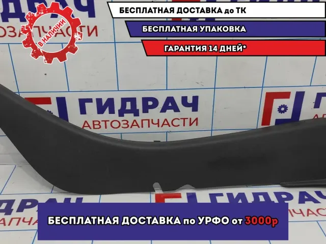 Обшивка задней стойки правой Renault Logan 2 Stepway 849505965R.