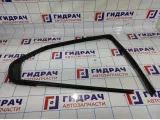 Уплотнитель стекла двери задний правый Renault Logan 2 Stepway 823306177R.