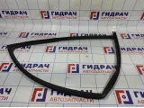 Уплотнитель стекла двери передний левый Renault Logan 2 Stepway 803319372R.