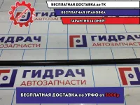 Накладка (наружная) стекла переднего правого Renault Logan 2 Stepway 808206884R.