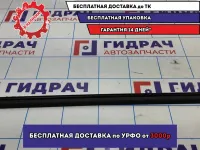 Уплотнитель стекла передний левый Renault Logan 2 Stepway 803316664R.