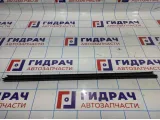 Уплотнитель стекла передний левый Renault Logan 2 Stepway 803316664R.