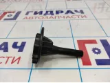Болт крепления запасного колеса Renault Logan 2 Stepway 7703041034.