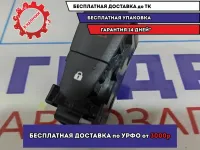 Кнопка аварийной сигнализации Renault Logan 2 Stepway 252100502R. С кнопкой центрального замка.