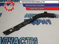 Направляющая заднего бампера правая Kia Rio 3 866144Y000.