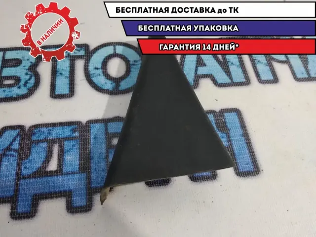 Уголок внутренний задний правый Kia Rio 3 839204X000.