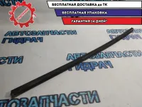 Накладка стекла переднего правого Kia Rio 3 822414X000 . Внутренняя.