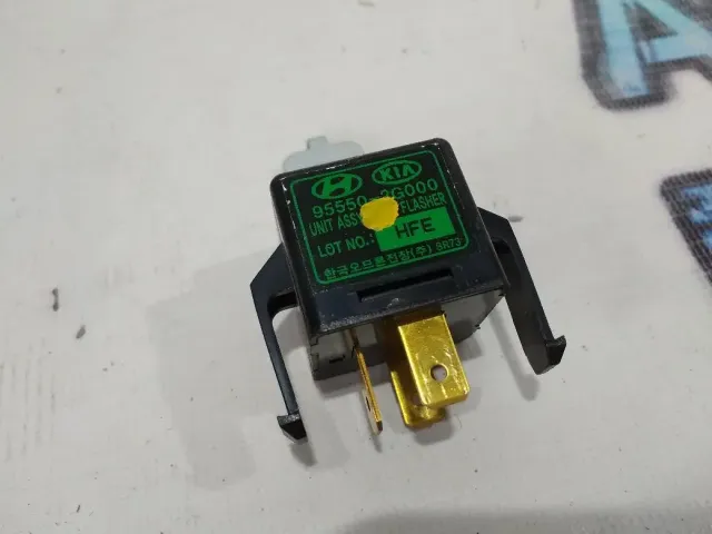 Реле поворотов  Kia Rio 3 955502G000