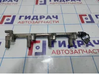 Рампа топливная Land Rover Range Rover Sport (L320) 8W939G774AF