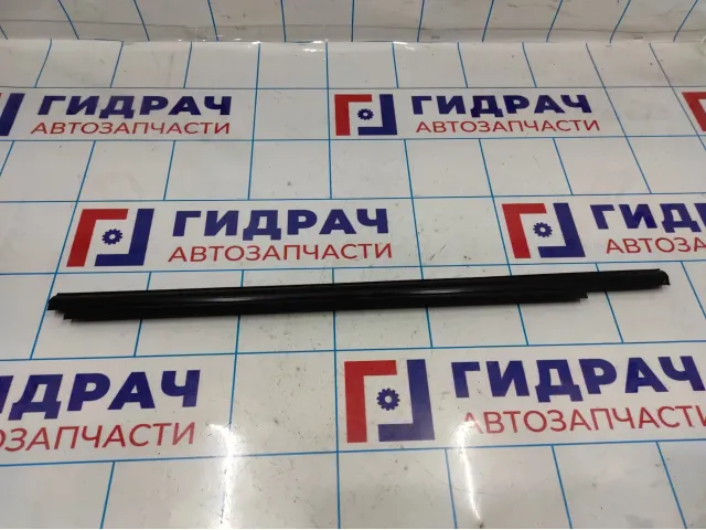 Накладка стекла заднего левого Ravon R2 95228888.