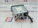 Магнитола Ravon R2 42590086. Потертость.