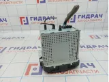 Магнитола Ravon R2 42590086. Потертость.